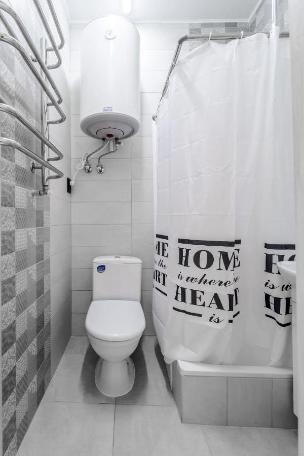 Modern Apartment In The Old City ลวีฟ ภายนอก รูปภาพ