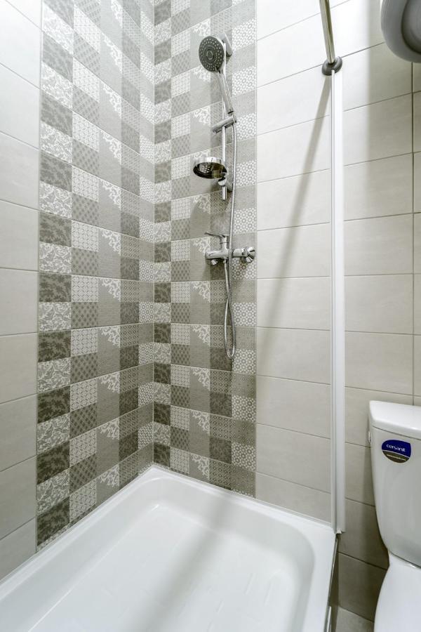 Modern Apartment In The Old City ลวีฟ ภายนอก รูปภาพ