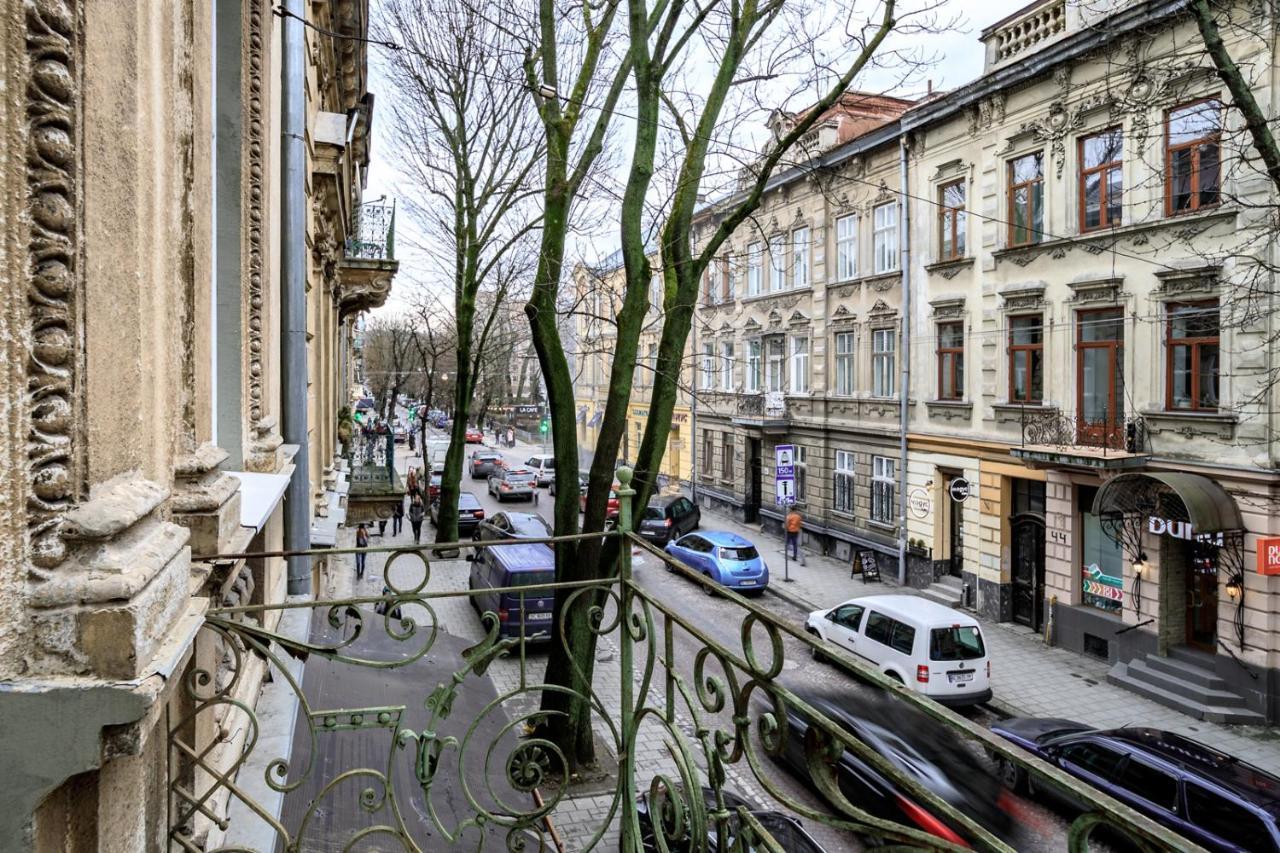 Modern Apartment In The Old City ลวีฟ ภายนอก รูปภาพ